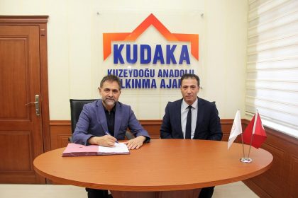 yakutiyede-cevre-dostu-atik-yonetimi-icin-imzalar-atildi