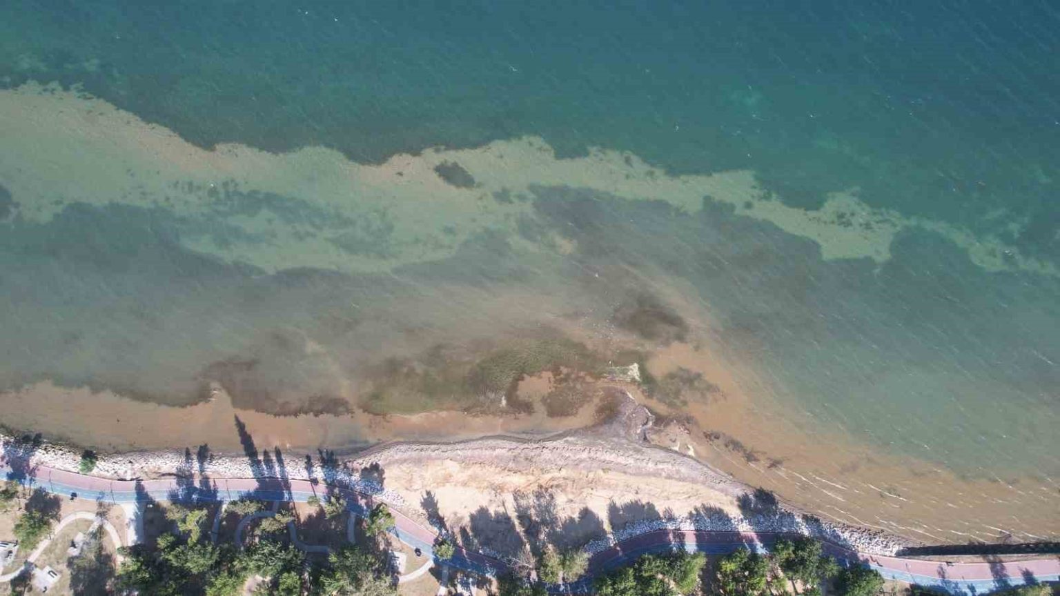 yalovada-deniz-suyu-5-metre-cekildi