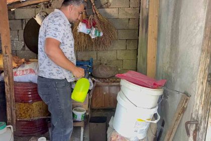 yasli-kadinin-yilan-korkusuyla-yardim-cagrisinda-bulundugu-eve-itfaiyeden-mudahale