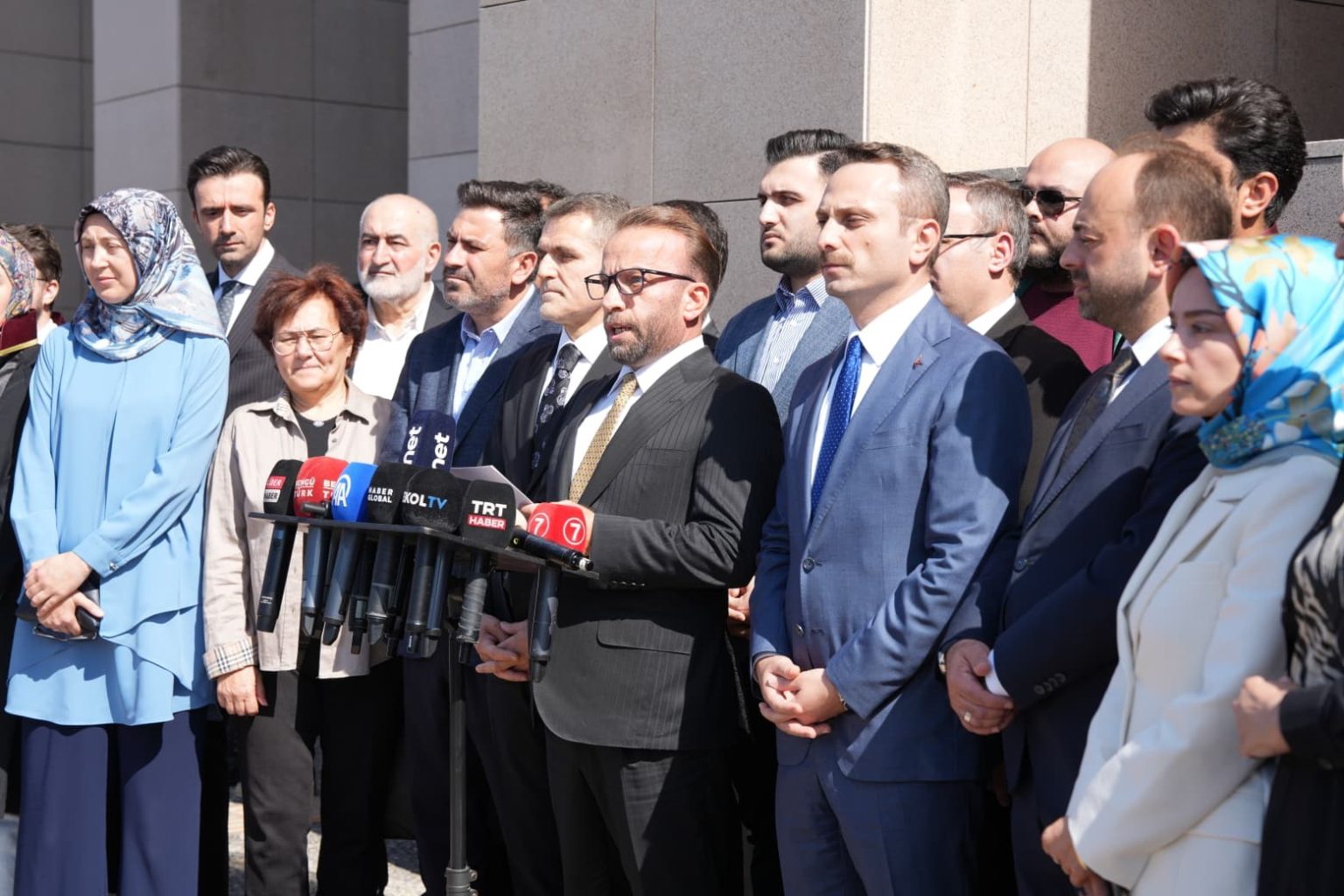 ak-parti-istanbul-il-baskanligindan-chp-genel-baskani-ozgur-ozel-hakkinda-suc-duyurusu