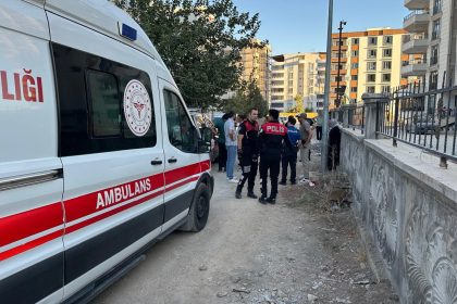 alacak-verecek-kavgasinda-1-kisi-yaralandi