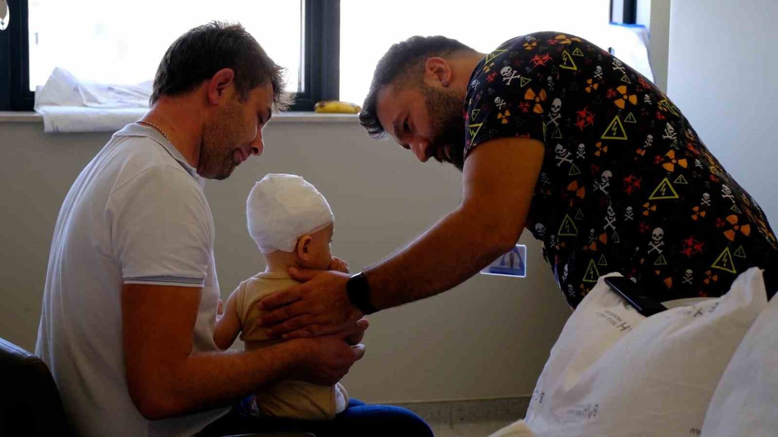 beyin-kanamasi-geciren-cinar-bebek-doktorun-hizli-mudahalesiyle-sifa-buldu