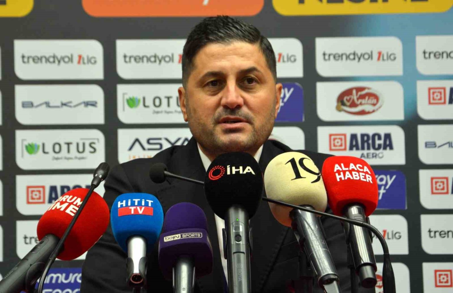 cagdas-cavus-puan-kaybini-ben-ve-oyuncu-grubu-cok-rahat-telafi-edebilecek-yapidayiz