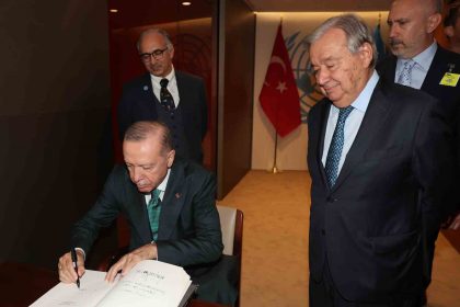 cumhurbaskani-erdogan-bm-genel-sekreteri-guterres-ile-gorustu