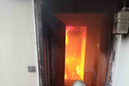 defnede-apartman-dairesinde-yangin