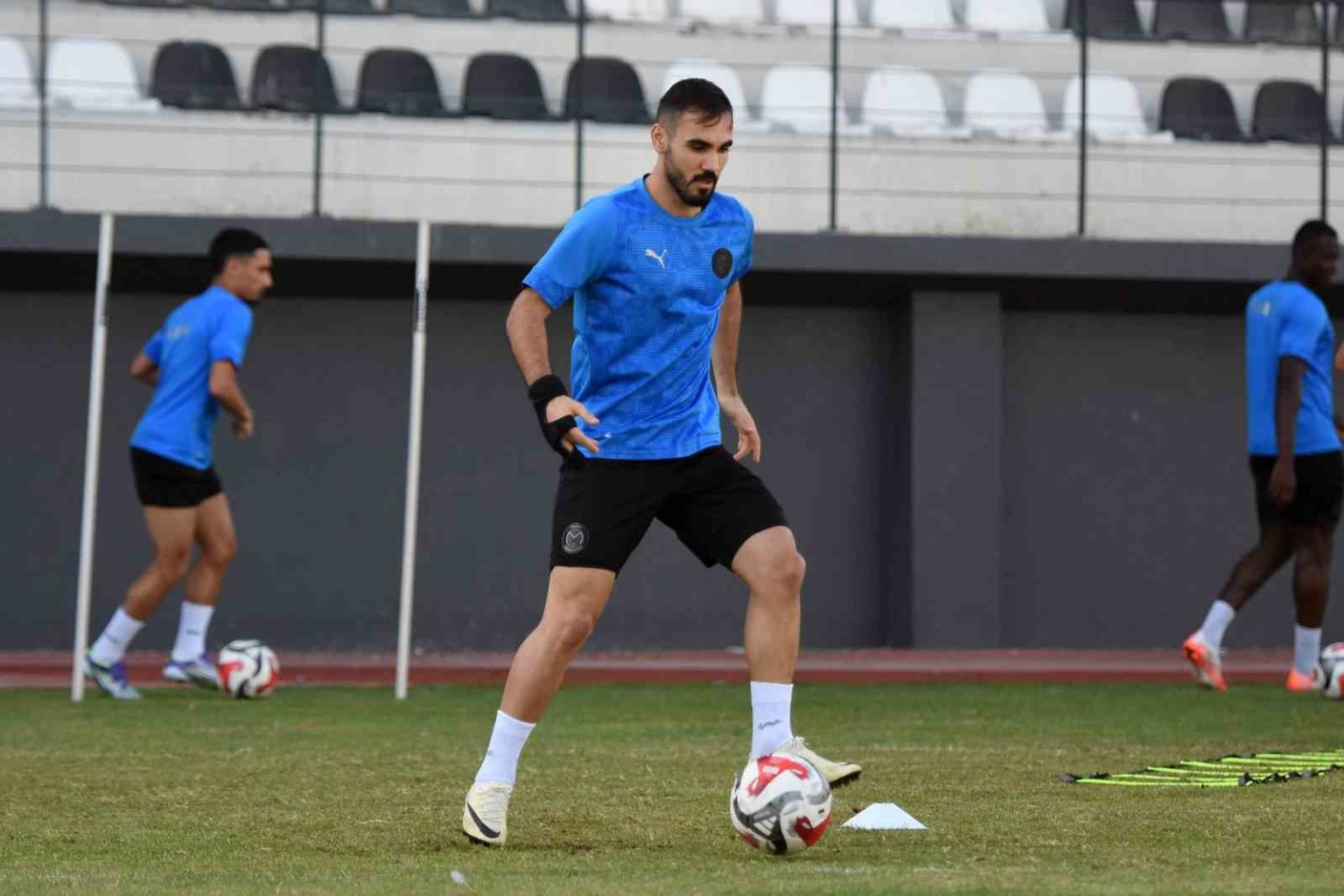 manisa-fk-deplasmanda-galibiyet-arayacak