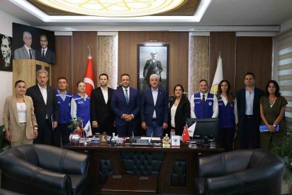 mugla-buyuksehirden-ilcelere-esit-hizmet-vurgusu