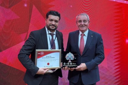 murzioglu-turkiye-27ncisi-olan-samsunlu-firmayi-kutladi