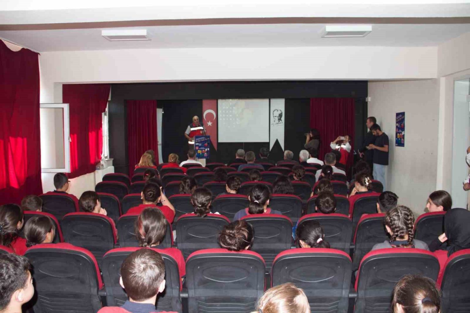 ogrencilere-kokarca-semineri