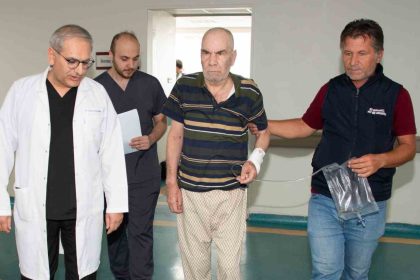 sah-damarlari-tikaliydi-selcuk-universitesi-tip-fakultesinde-sagligina-kavustu