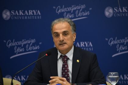 sakarya-universitesinde-hedef-ilk-10