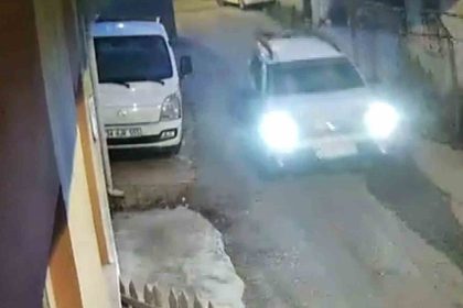 sinopta-yavru-kediye-carpan-arac-kamerada