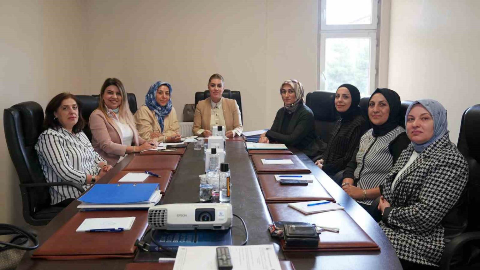 tarimda-kadin-eli-projesi-masaya-yatirildi