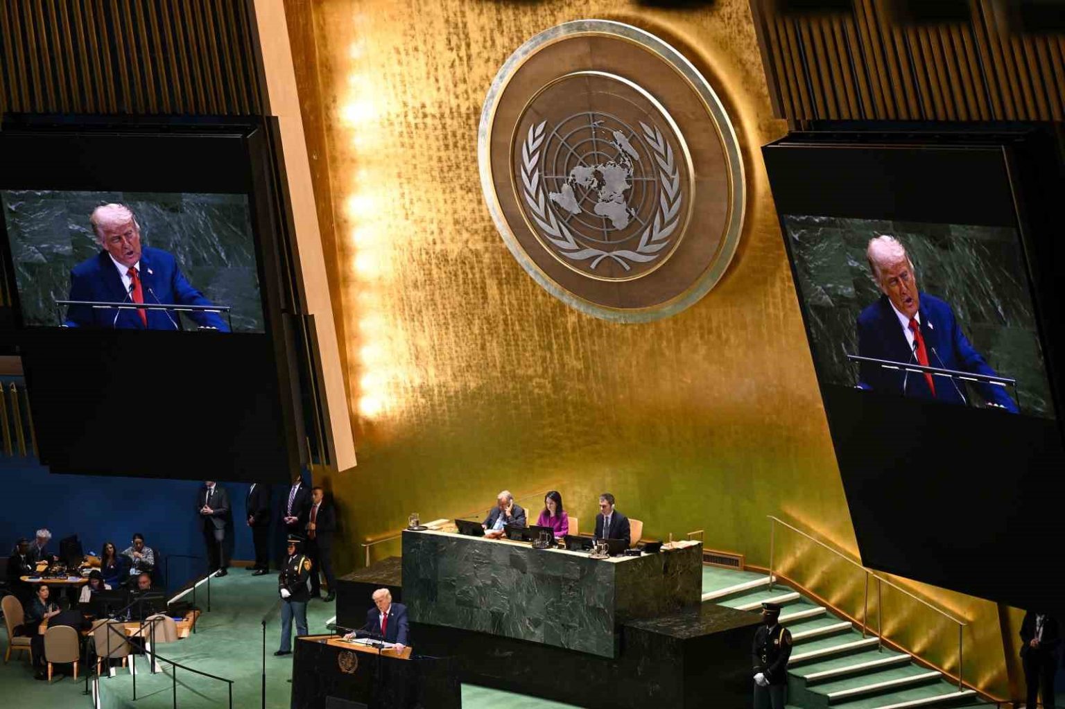 trump-bm-cozmesi-gereken-sorunlari-cozmuyor-cogu-zaman-yeni-sorunlar-olusturuyor