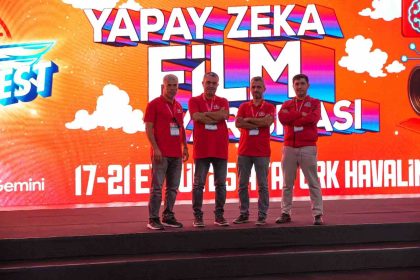 vali-aslan-basarili-ogretmeni-tebrik-etti
