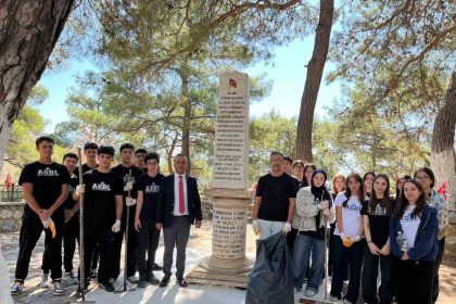 aydin-sosyal-bilimler-lisesi-ogrencilerinden-ornek-davranis