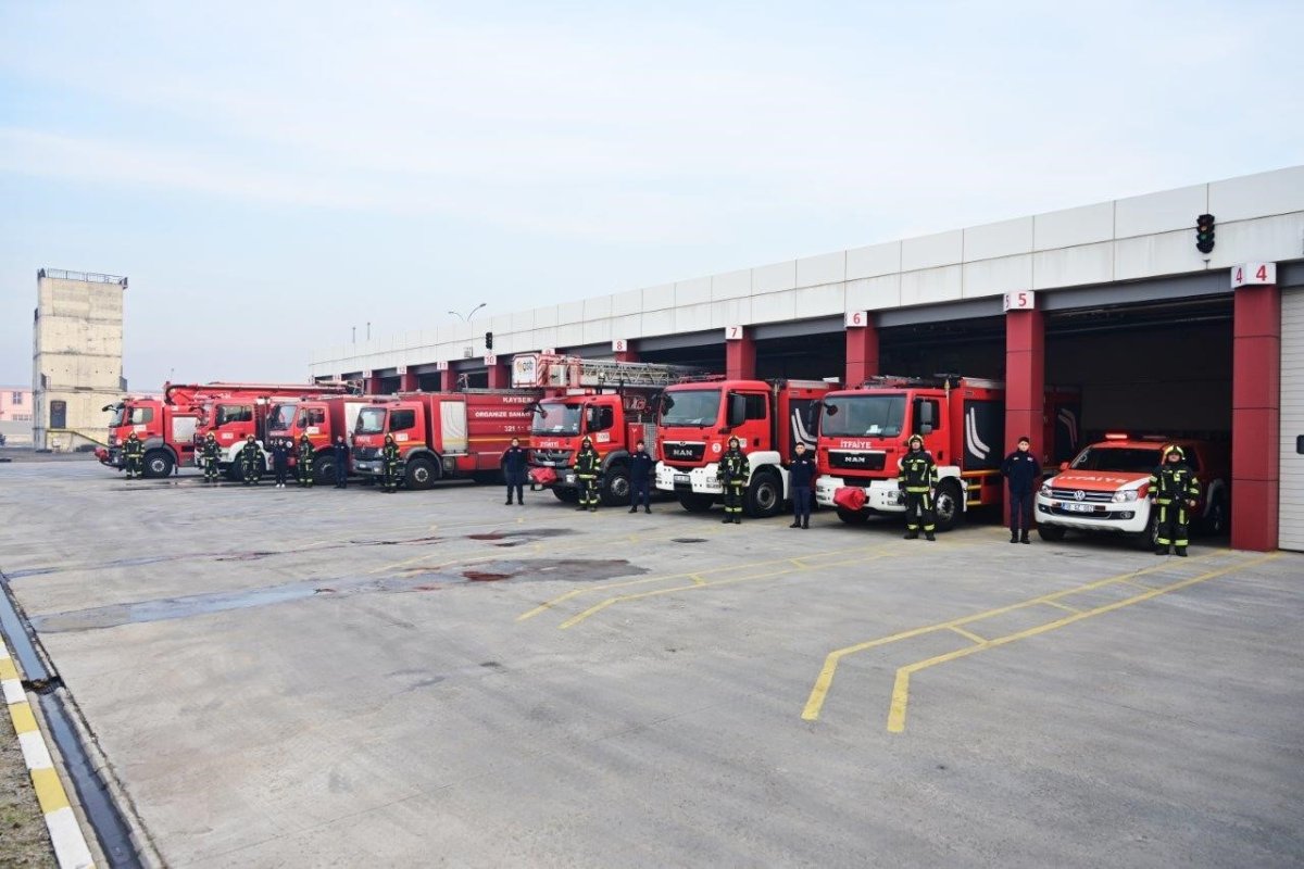 baskan-yalcin-2025te-cikan-yanginlarda-3-bin-550-litre-kopuk-ve-jel-bazli-sondurucu-kullandik
