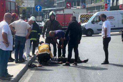 beyoglunda-yag-dokulen-yolda-motosikletli-kayarak-dustu