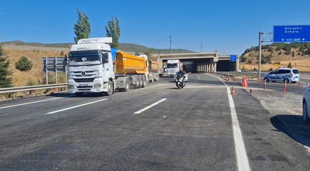 bilecik-bozuyuk-karayolunda-asfalt-calismasi-tamamlandi