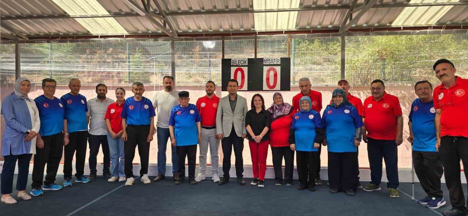 bilecik-huzurevi-bocce-thrnuvasina-galibiyetle-basladi