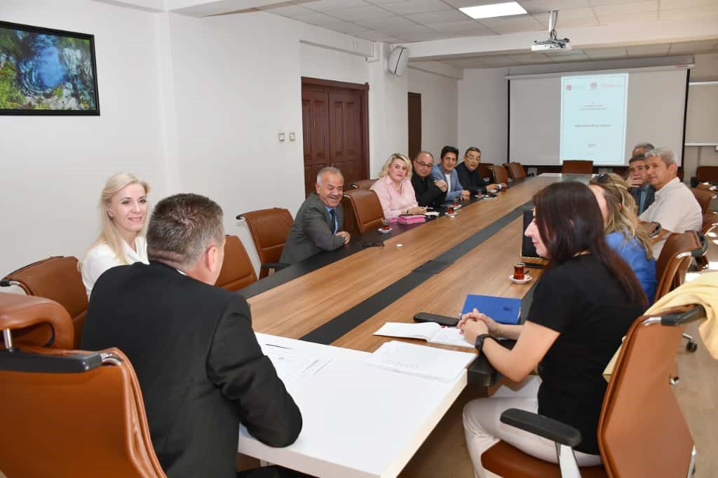 bilge-aileden-bilincli-topluma-projesi-toplantisi