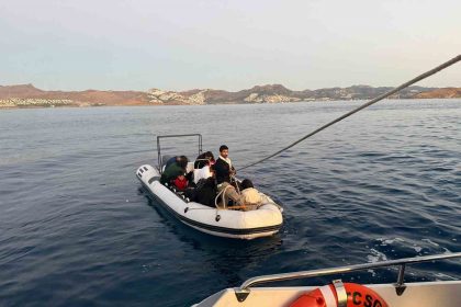 bodrumda-17-duzensiz-gocmen-yakalandi