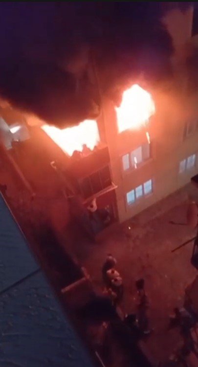 bursadaki-yangin-faciasinda-dehsete-dusuren-goruntuler