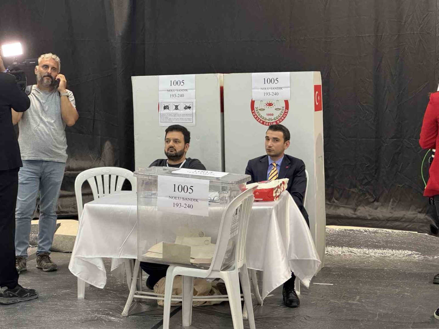 chp-istanbul-il-baskanligi-olaganustu-kongresinde-oylama-tamamlandi