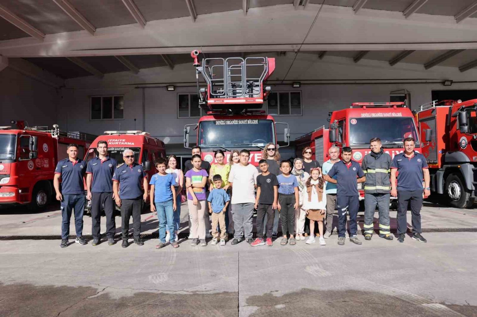 denizli-osb-yonetimindem-itfaiye-haftasina-ozel-anlamli-ziyaret