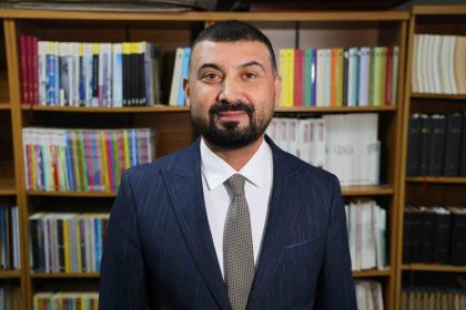 doc-dr-berat-akinci-israilin-zalimligi-kuresel-vicdani-dile-getirdi