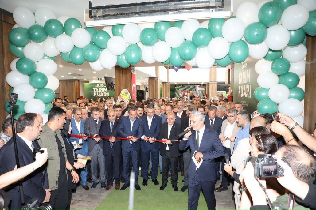 elazigda-4-tarim-fuari-basladi