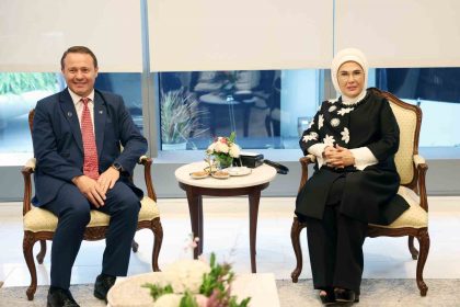 emine-erdogan-kosova-cumhurbaskaninin-esi-sadriu-ile-gorustu