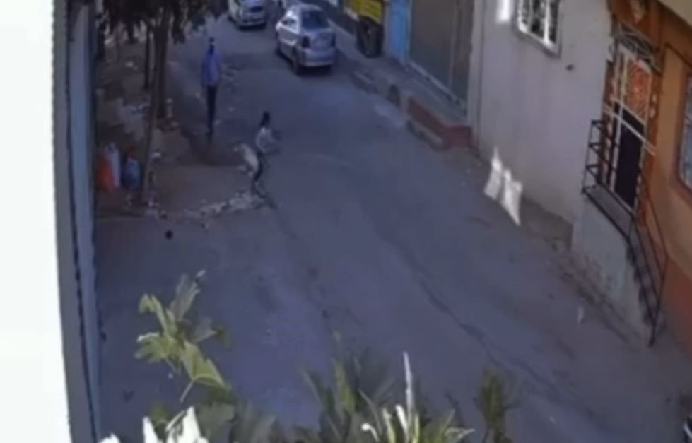 gaziantepte-gupegunduz-cocuk-kacirma-girisimi-son-anda-engellendi