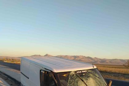 kamyonet-refuje-carpti-2-yarali