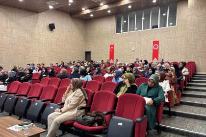 kastamonu-universitesi-ilahiyat-fakultesinde-acilis-dersi-filistin-ve-gazze