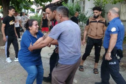 kizini-alevlerin-arasindan-cikardi-evi-gozlerinin-onunde-kule-dondu