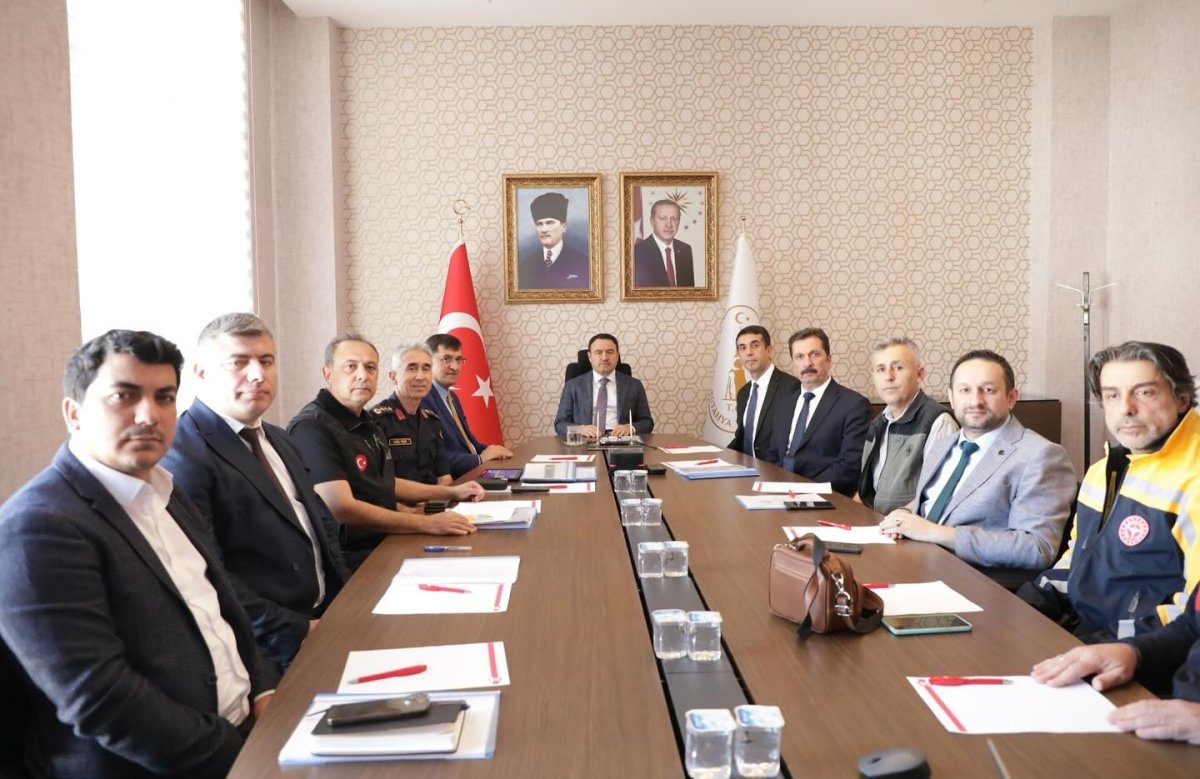 kutahyada-acil-cagri-merkezi-faaliyetleri-degerlendirildi