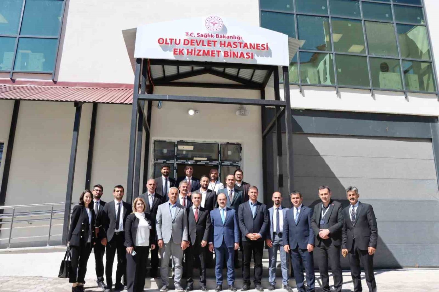 oltu-devlet-hastanesine-ek-hizmet-binasi-geliyor