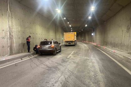 otomobil-ile-kamyon-carpisti-2-yarali