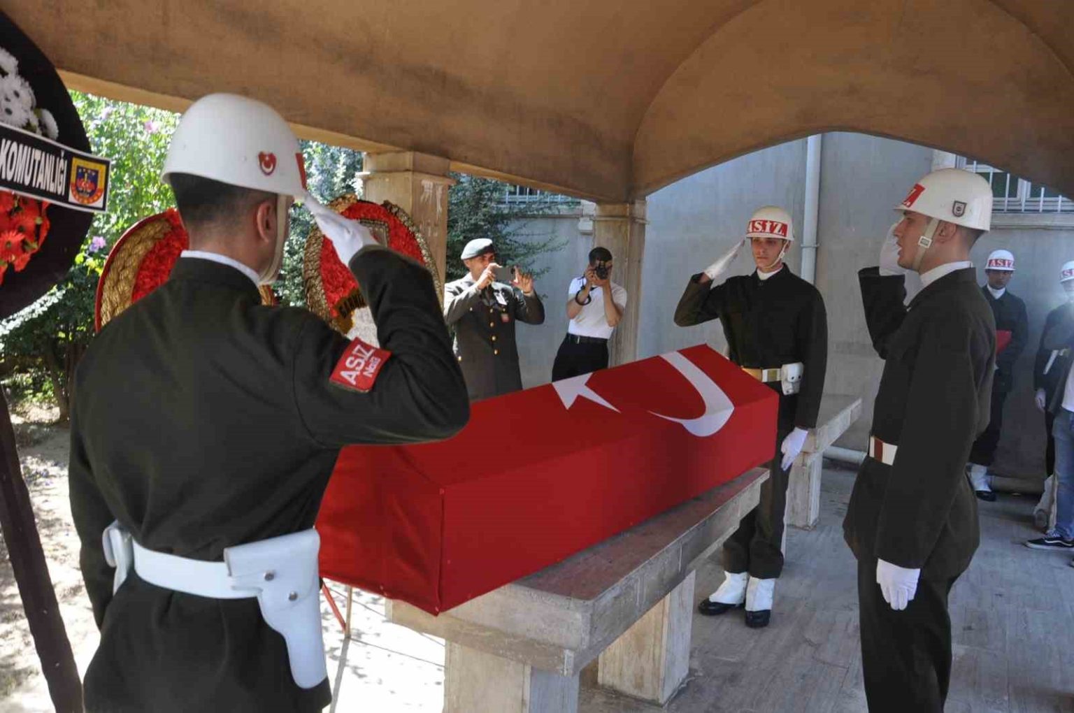 salihlide-kibris-gazisi-aziz-karaya-son-veda
