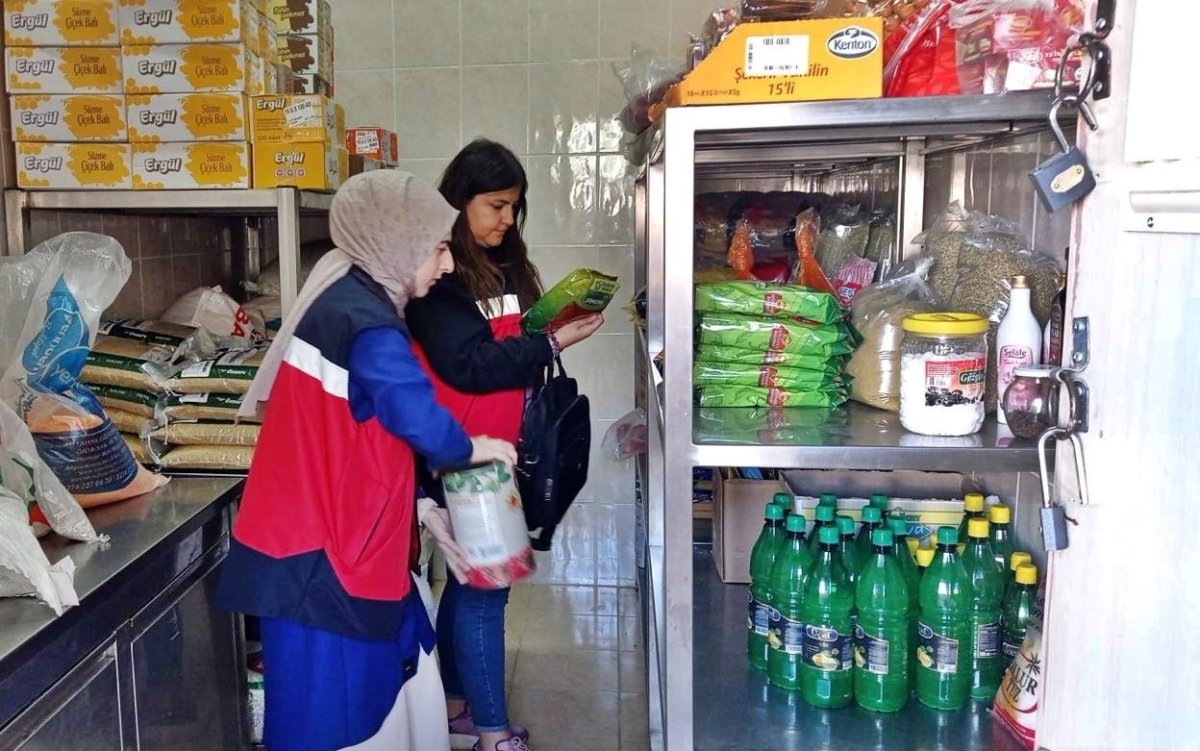 simavda-okullarda-kantin-ve-yemekhane-denetimleri