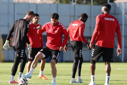 sivassporda-adana-demirspor-macina-hazir