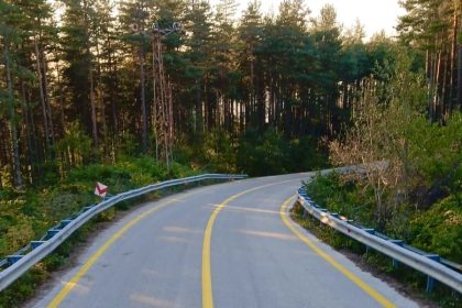 turizm-merkezlerinden-topuk-yaylasinda-yol-calismalari-tamamlandi