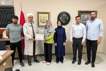 vietnamli-kadin-yuksekovada-musluman-oldu