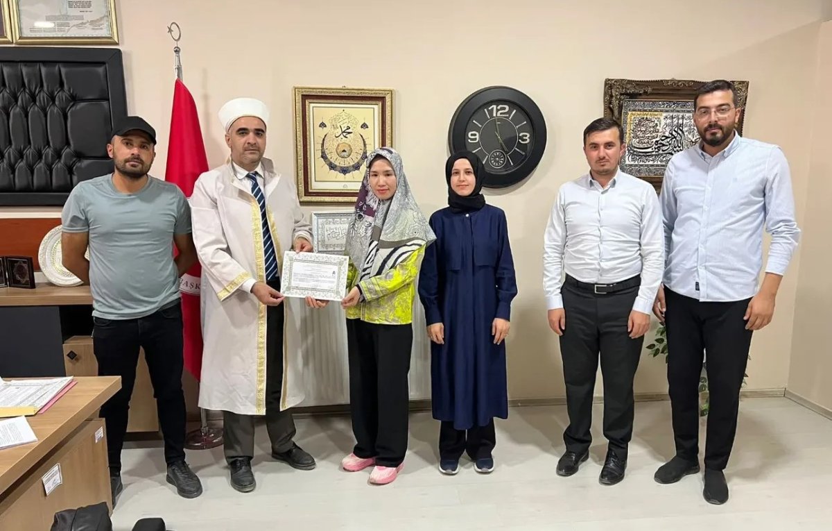 vietnamli-kadin-yuksekovada-musluman-oldu