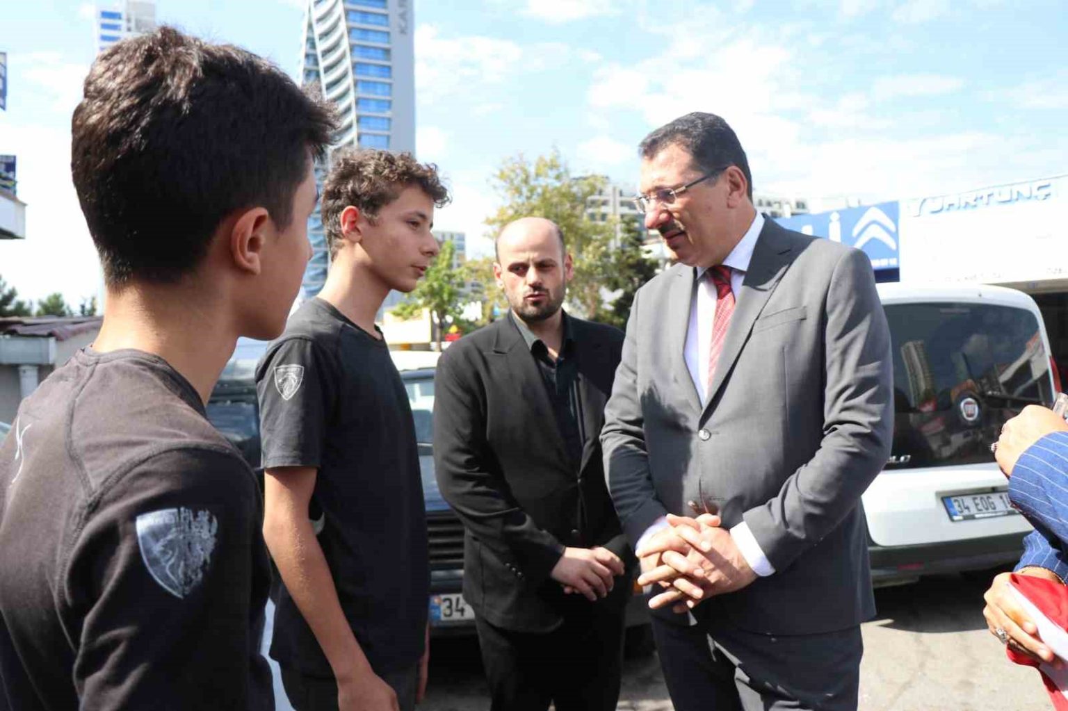 ak-parti-genel-baskan-yardimcisi-yavuz-chp-gibi-bir-parti-degiliz-bu-isi-dava-bilinciyle-yapiyoruz