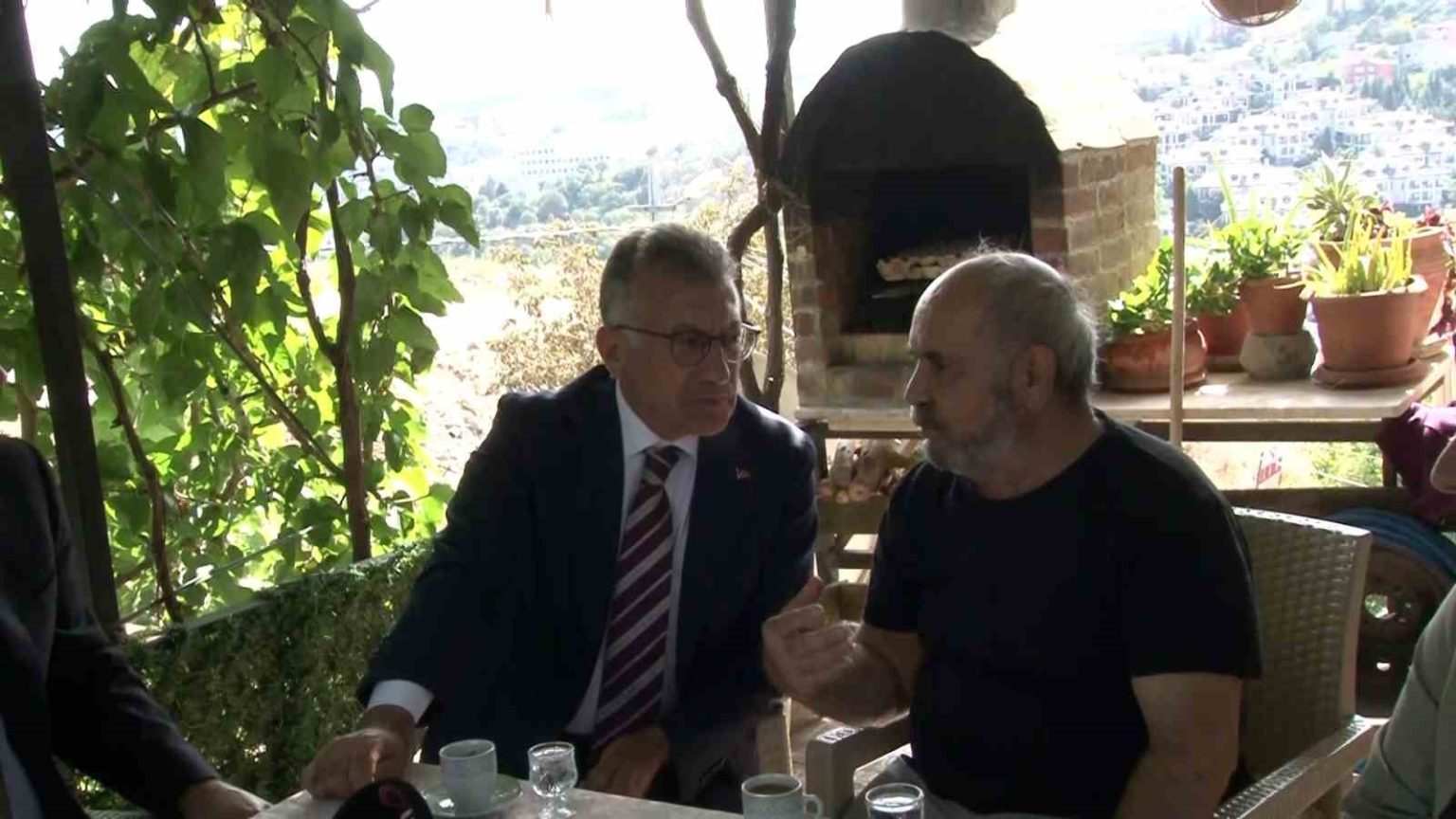 ak-parti-tbmm-grup-baskani-guler-yillardir-sariyeri-yoneten-chp-belediyesinin-bir-tane-eserini-gormedik