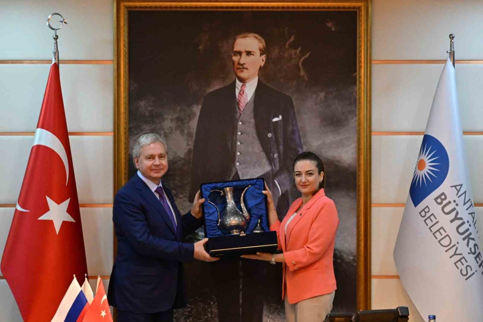 antalya-moskova-hattinda-stratejik-bulusma-ortakligimiz-yeni-asamaya-geciyor