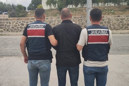 atakumda-aranan-sahis-jandarma-tarafindan-yakalandi