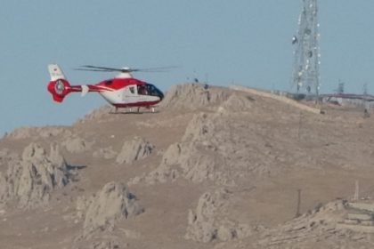 bahcesaray-ve-cataktan-hastalar-helikopterle-vana-nakledildi